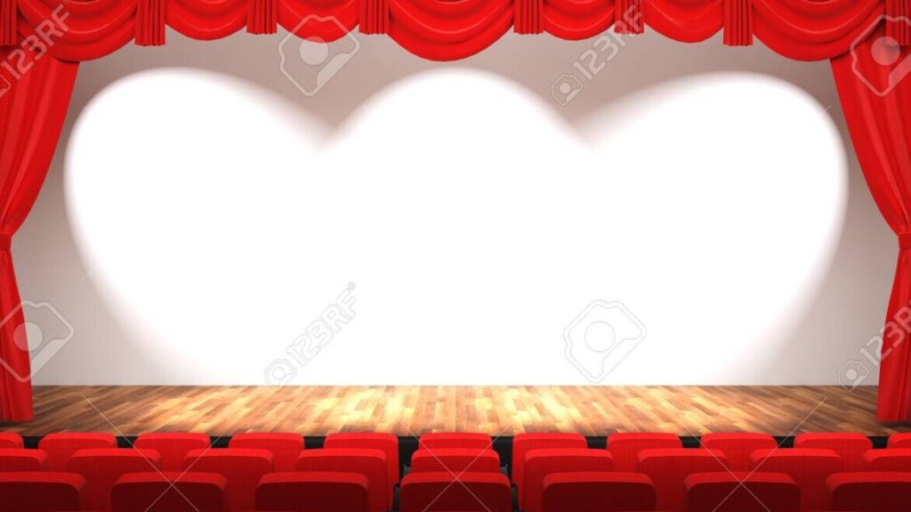una imagen de un escenario de teatro iluminado con cortinas rojas y una silla vacia en el centro