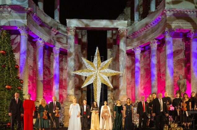Magia de la fe en escena: Obra de teatro cristiana para celebrar la Navidad